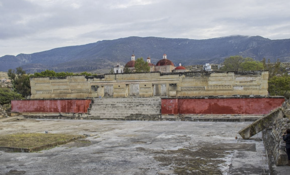 ZONA ARQUEOLÓGICA DE MITLA